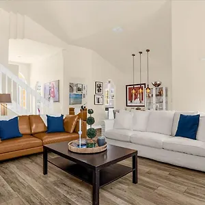  Holiday home Luxury 4br At Ventura Golf And Country Club